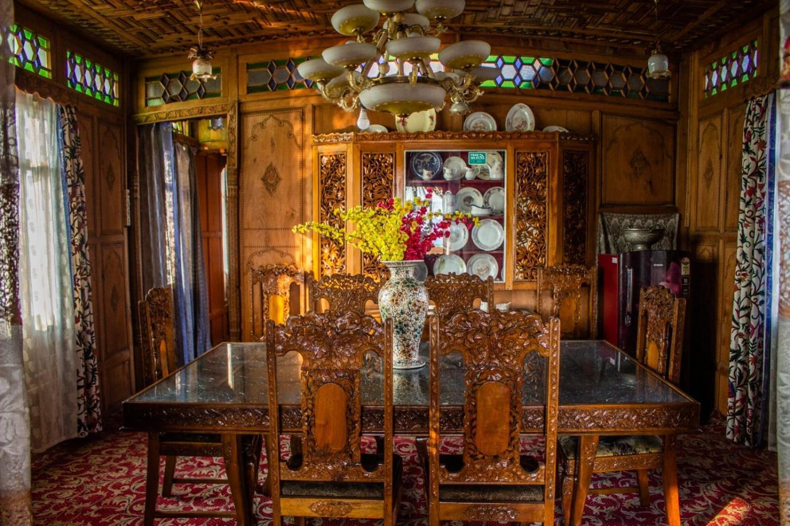 House Boat New Manora Bed and Breakfast Srīnagar Exterior foto