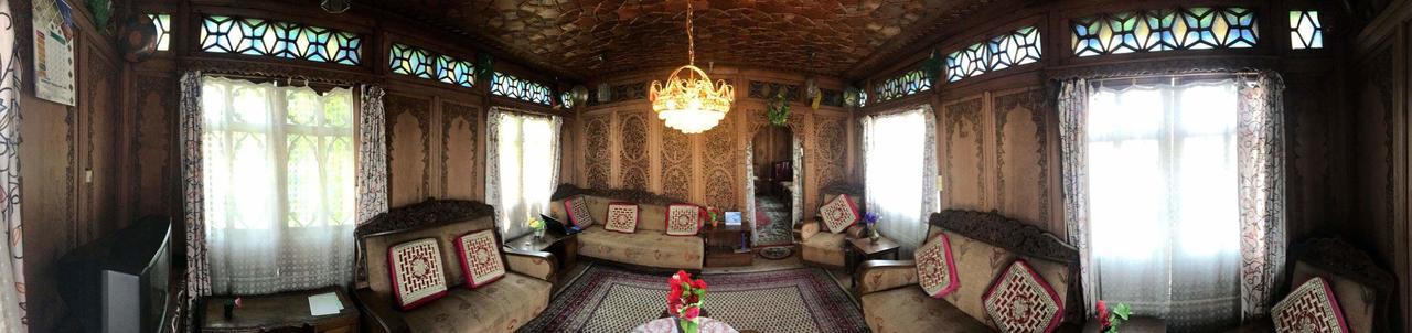House Boat New Manora Bed and Breakfast Srīnagar Exterior foto